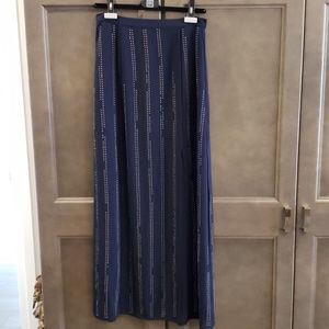 NWOT Gracia gold studded skirt